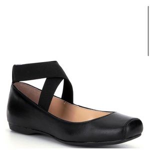Jessica Simpson black ballet flats 7.5